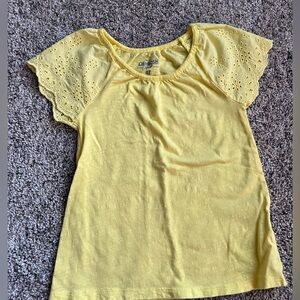 Oshkosh eyelet fabric sleeve shirt